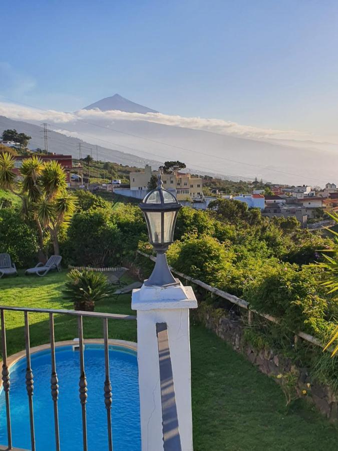 Casa Riquelas Chalet Sauzal